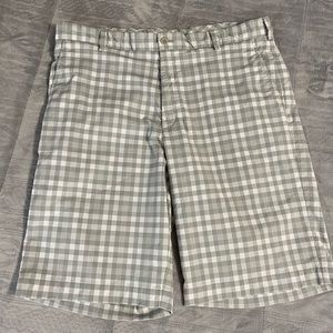 Brand new men’s Nike Golf Shorts 36